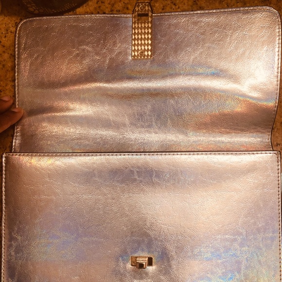 Silver clutch - Picture 2 of 3